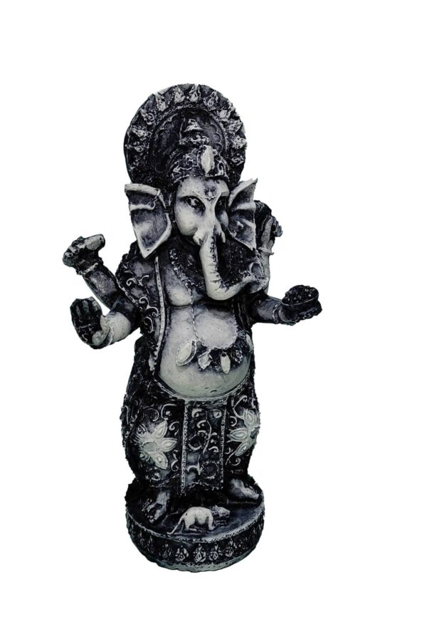 Ganesh de Pie